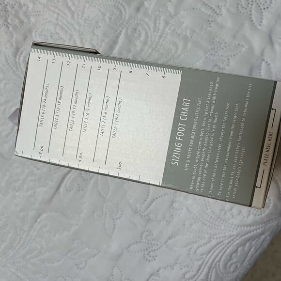 NWT Robeez Aspen Winter Baby Boots Size 3-6 months - Picture 8 of 10